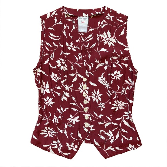 Mondi Tops - Vintage Mondi vest style sleeveless shirt size M